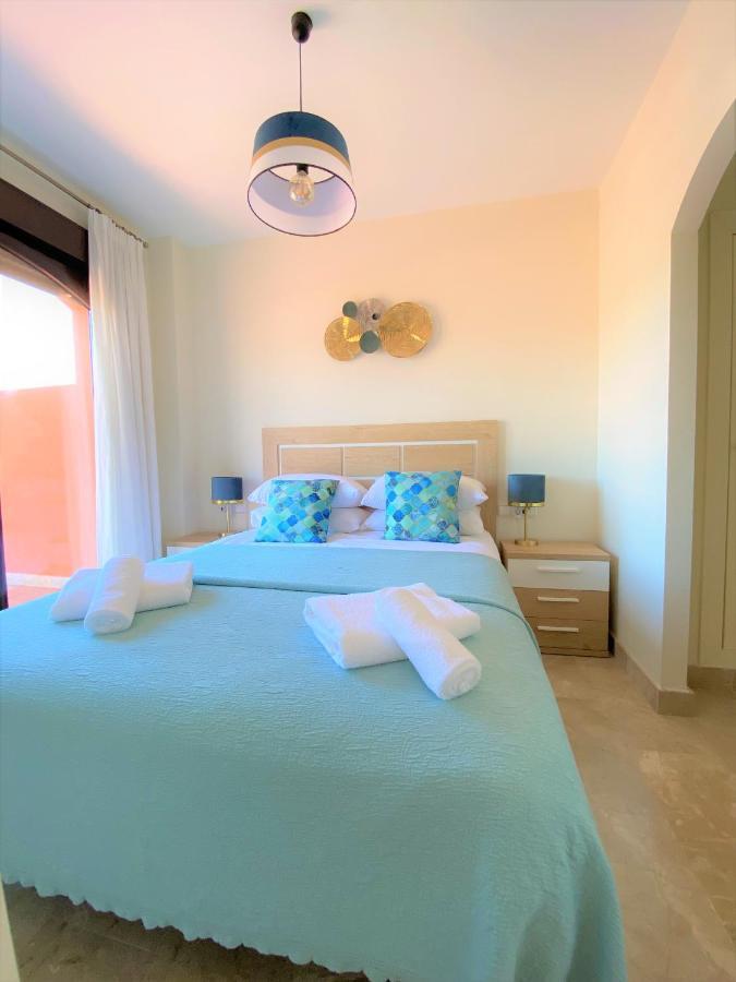Sea View Penthouse Apartment With Hot Tub - Casa Bella Vista, Buenas Noches , Эстепона Экстерьер фото