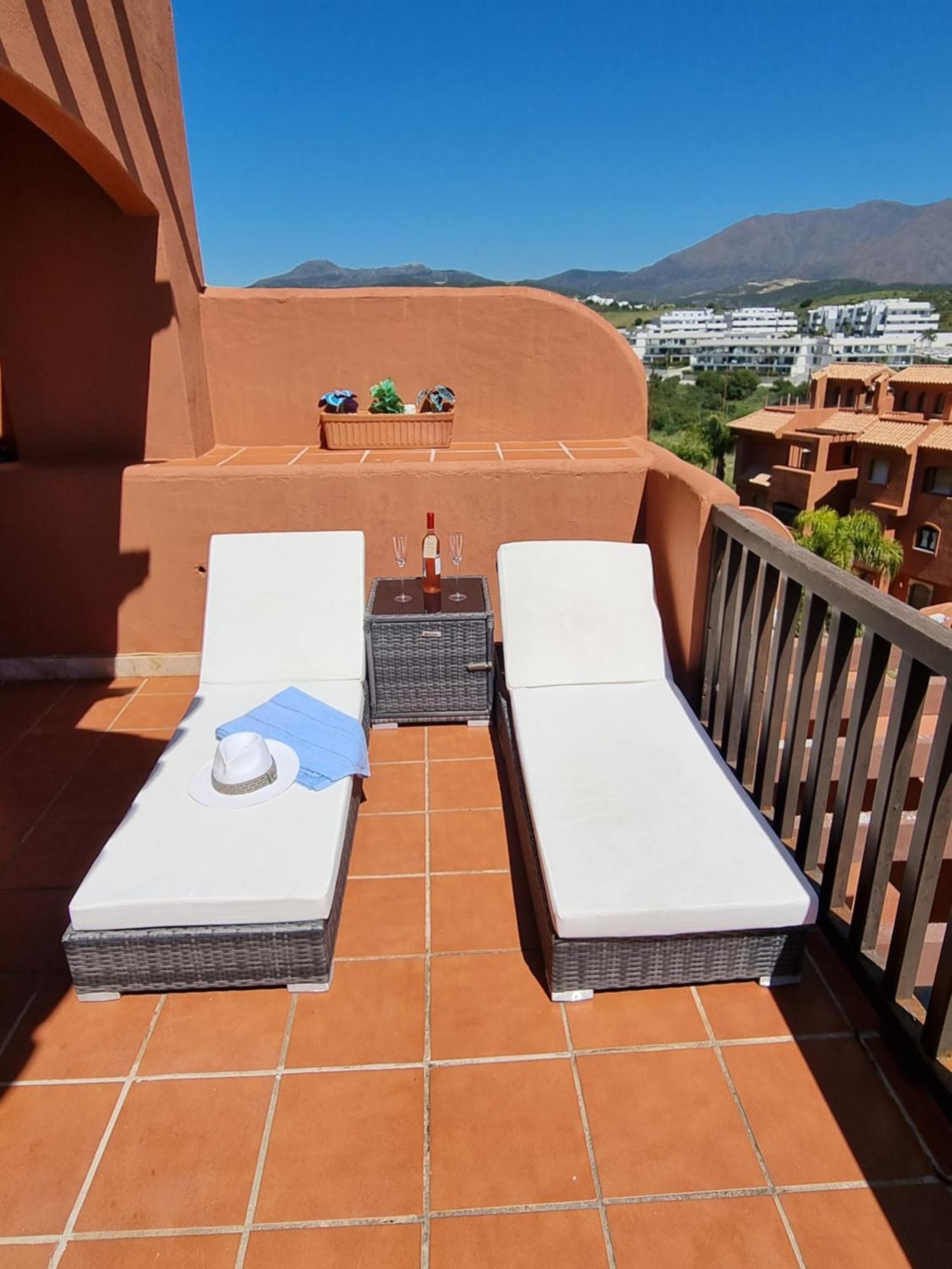 Sea View Penthouse Apartment With Hot Tub - Casa Bella Vista, Buenas Noches , Эстепона Экстерьер фото